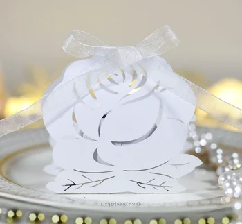 100db lézeres üreges lyukasztott rózsa cukorka doboz esküvői csokoládé cukorka doboz gyönyörű papírdoboz