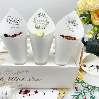 25db Esküvői konfetti kúpok Kézműves személyre szabott kezdőbetűk Fehér papír méret