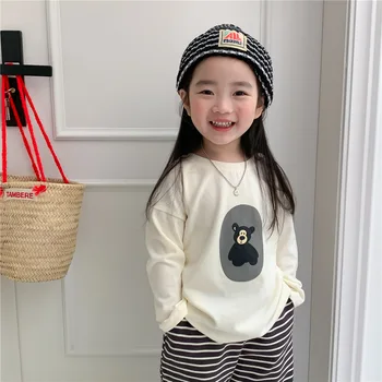 Lányok hosszú ujjú pólója 2023 Új koreai őszi baba rajzfilm divatos felső T alsó pamut gyermekruházat