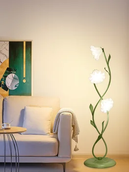 Állólámpa Nappali hálószoba Kanapé krém stílus Európai stílusú éjjeli dekorációk Lány hangulat Függőleges asztali lámpa