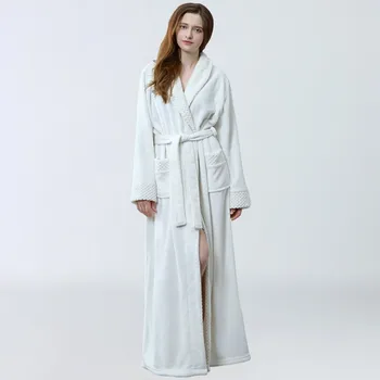 Őszi tél Új női pizsamában Kényelmes hálóruha női hálóing, megvastagított meghosszabbított Yukata Flanne egyszínű fürdőköpeny