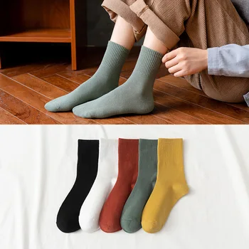 носки 1 pár női egyszínű pamut zokni őszi divat új lélegző kényelmes boldog haradzsuku alkalmi vicces zokni